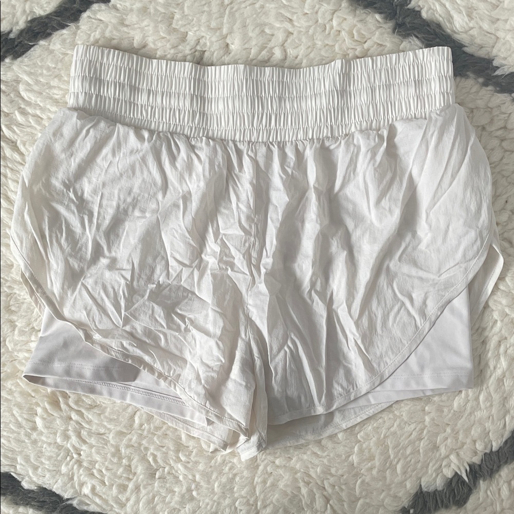 All in Motion Light Elastic Shorts